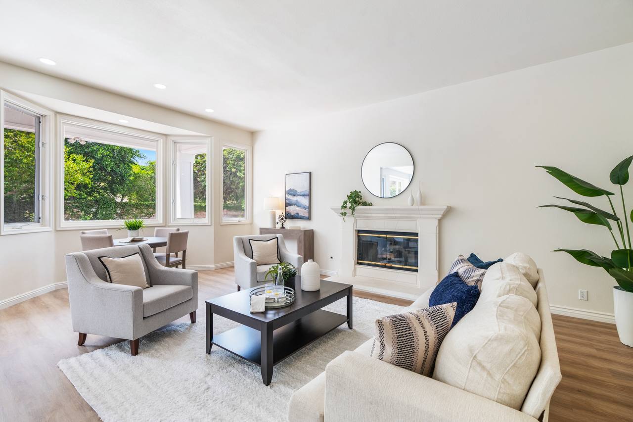 Staged interior — Staging OC project