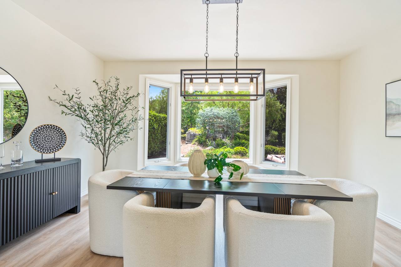 Staged luxury living room — Staging OC project