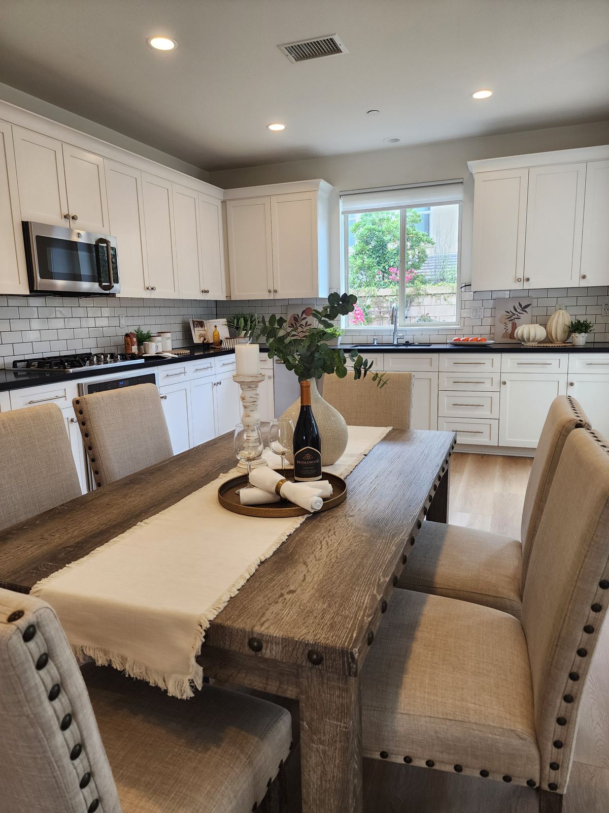 Staged dining room with rustic table — vacant home staging in Lake Forest, CA